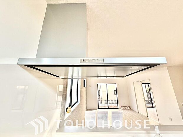 そのスタイリッシュな見た目からインテリアの一部としてもデザイン性が重視されてます。掃除のし易さも◎。