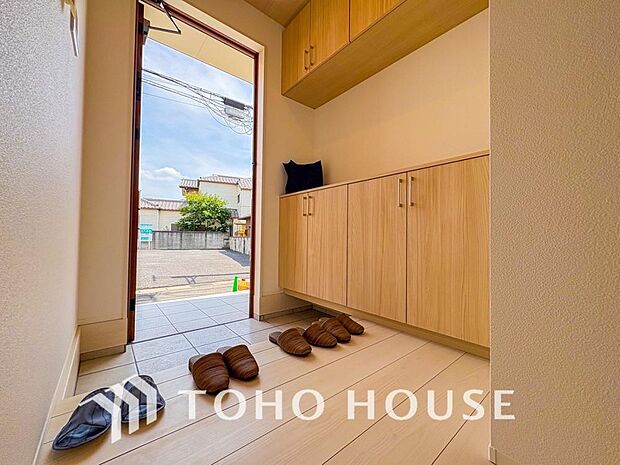 清潔感が溢れ、訪れる者すべてを「安らぎ」と「充実」で包み込みます。