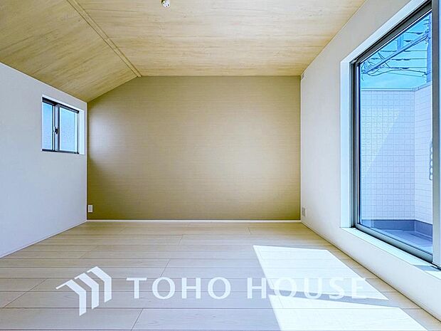 生活感を感じない空間では落ち着く事はできません。絶妙な雰囲気、配色、素材感を意識してコーディネート。