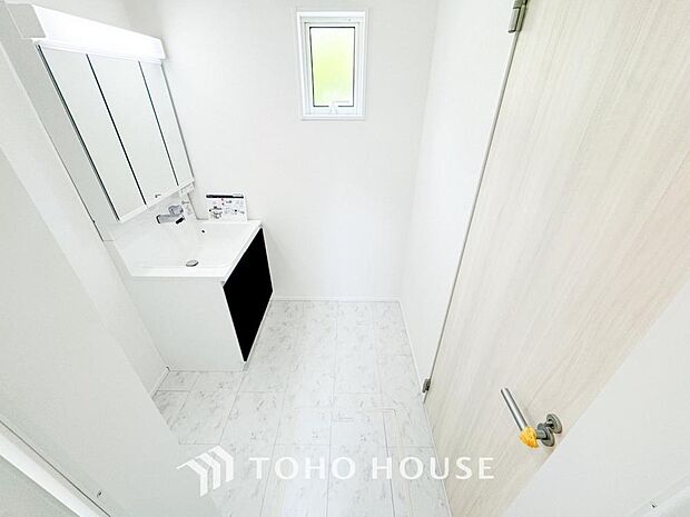 平日の朝であっても、落ち着きとくつろぎを感じられる。時間に余裕とゆとりを持たせます。