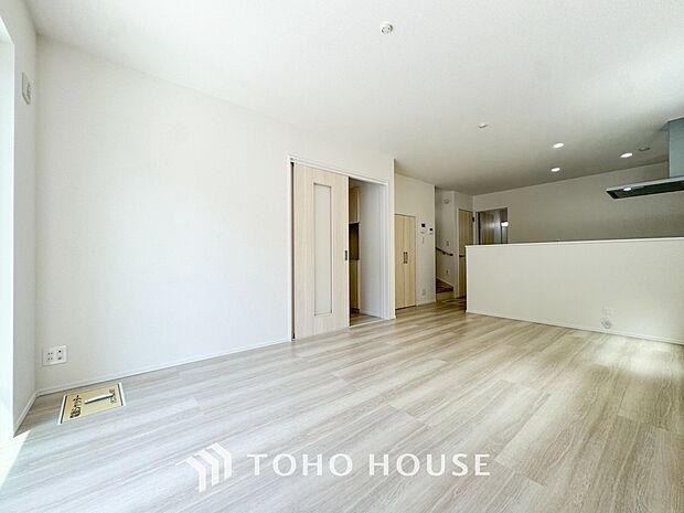 空気感という居心地の良いＢＧＭは、暮らしのステージを彩り、心からのやすらぎと満足感を与えてくれます。