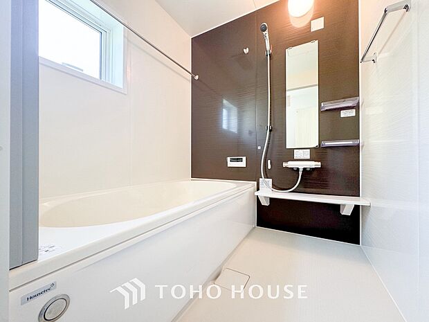 疲れを癒す、快適で清潔な空間で心も体もオフになる上のリラックスタイムをお楽しみください。