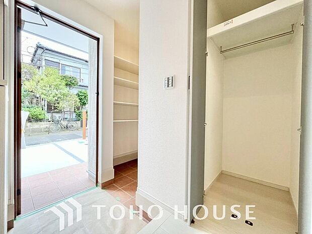 この場所には「希望」と「優越」で包み込んでくれる「特別」な空間があります。