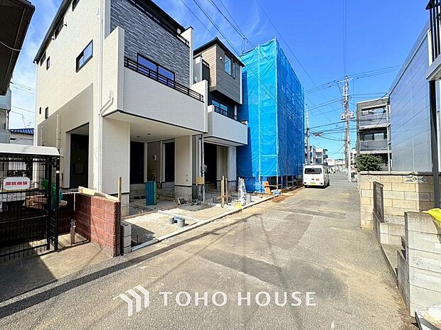 陽光に愛され、家族に包まれた本邸宅は、どんなに月日が経ってもオンリーワンに輝き続けます。