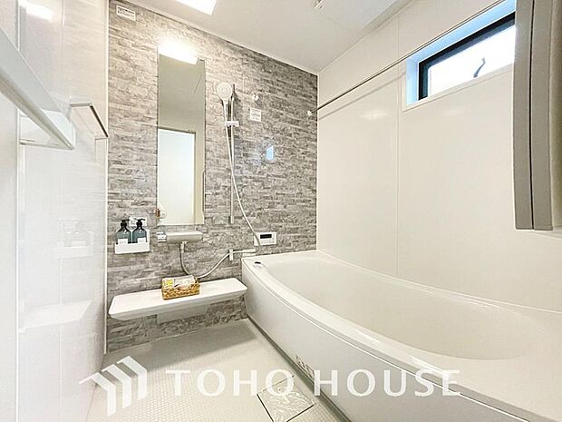 疲れを癒す、快適で清潔な空間で心も体もオフになる上のリラックスタイムをお楽しみください。