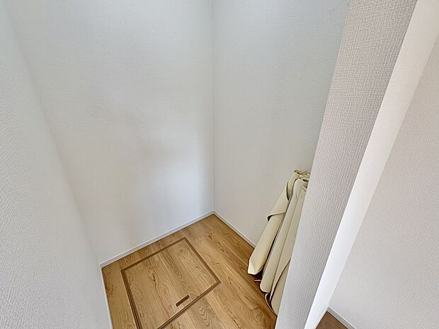 画像と現地では大きさ、広さの感覚が違います。是非、ご自分の目で確かめてください。