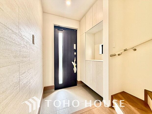 清潔感が溢れ、訪れる者すべてを「安らぎ」と「充実」で包み込みます。