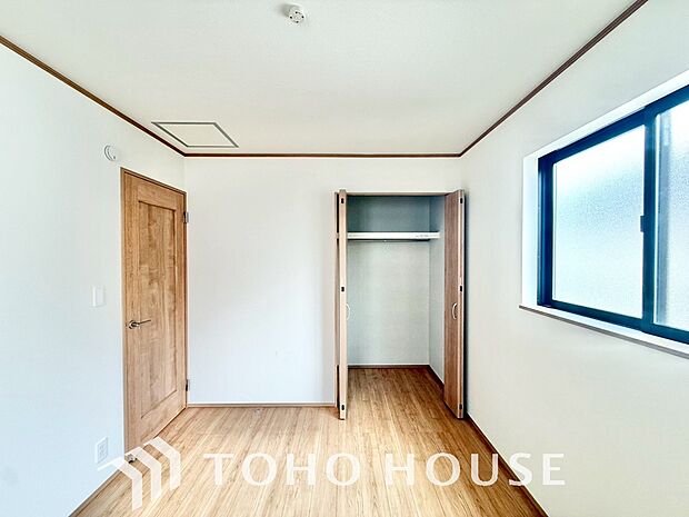 生活感を感じない空間では落ち着く事はできません。絶妙な雰囲気、配色、素材感を意識してコーディネート。