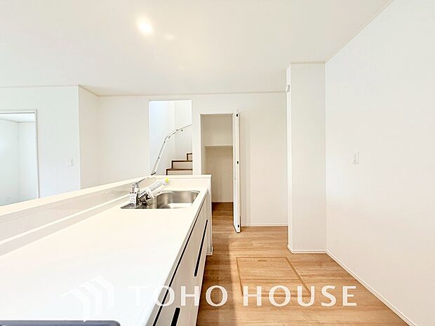 広々としたキッチンスペースで作業ができると、毎日のお料理も楽しくできそうですね。