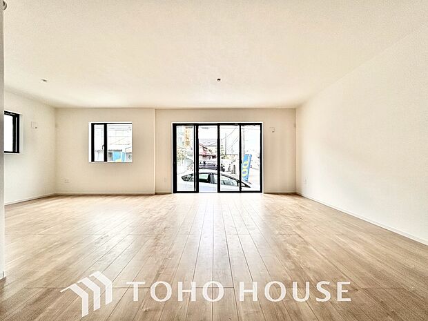 家は、ただ生活する場ではなく、笑顔の毎日、安らぎの日々のために、暮らしを愉しく、快適にする場所。