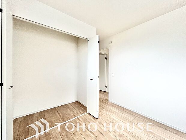 暖色系の照明は、心理的にも落ち着きを得られやすいそうです。