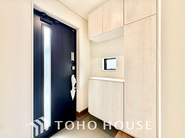 清潔感が溢れ、訪れる者すべてを「安らぎ」と「充実」で包み込みます。