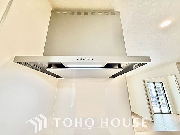 そのスタイリッシュな見た目からインテリアの一部としてもデザイン性が重視されてます。掃除のし易さも◎。