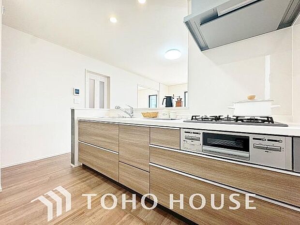 広々としたキッチンスペースで作業ができると、毎日のお料理も楽しくできそうですね。