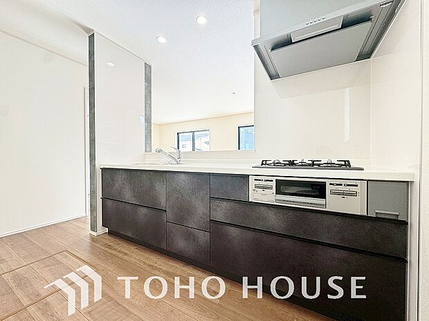 広々としたキッチンスペースで作業ができると、毎日のお料理も楽しくできそうですね。