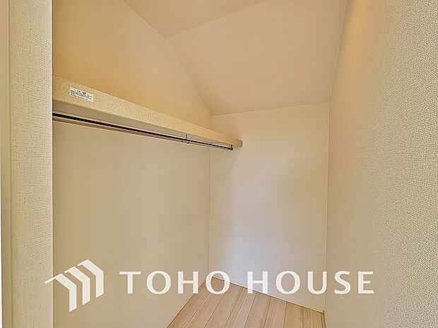 たっぷりと荷物が入るよう、ウォークインクローゼットを完備いたしました。