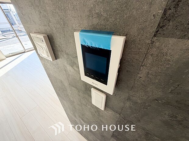 見える安心をカタチにしました。誰が来てもわかる様にモニター付きインターホンを設置。