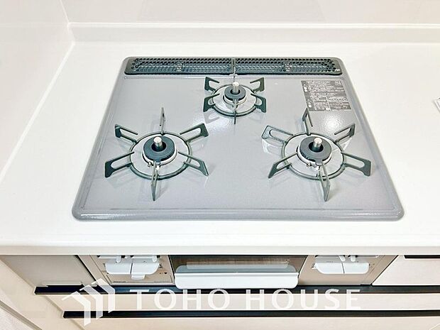 毎日料理をする、料理が好き、家族が多くて量を作る必要がある、等の方々にとっては必須の3口コンロ。