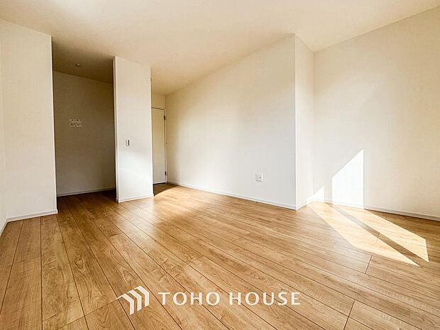 心と体をゆったりと安らげる主寝室。寝室のゆとりが大きい分だけ、暮らしの安らぎは深まります。