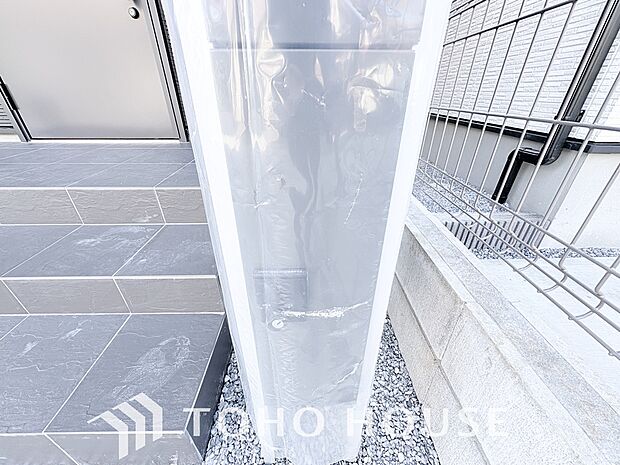 宅配物の受け取りが困難な共働き世帯や、ネットショッピング等をよく利用する方には便利な宅配ボックス。