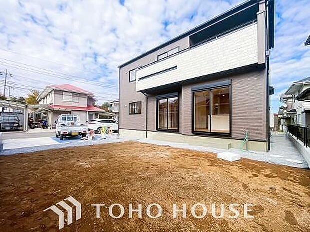 ここに住まう方々へ余すこと無く太陽の恵みを届けられるように計画・設計されております。