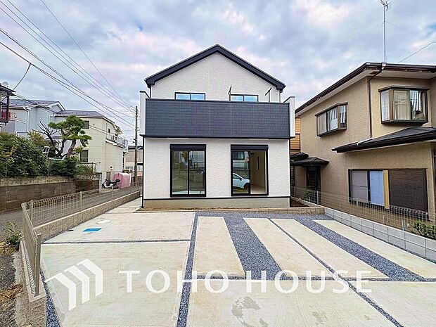 自転車やバイクなど、ゆとりのある敷地で置き場所に困ることはないでしょう。