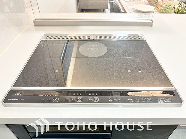 火を使わないので吹きこぼれによる立ち消えの心配もなく、油の飛び散りが抑える事が出来ます。