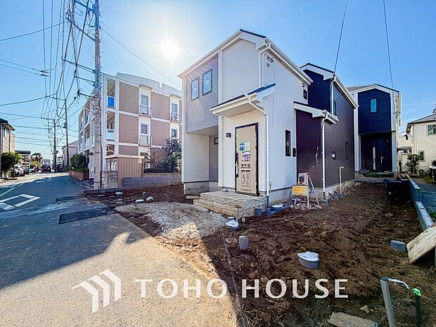 陽光に愛され、家族に包まれた本邸宅は、どんなに月日が経ってもオンリーワンに輝き続けます。