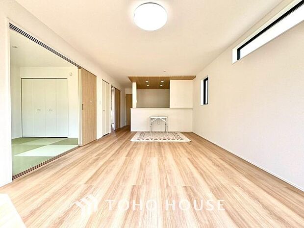 家は、ただ生活する場ではなく、笑顔の毎日、安らぎの日々のために、暮らしを愉しく、快適にする場所。