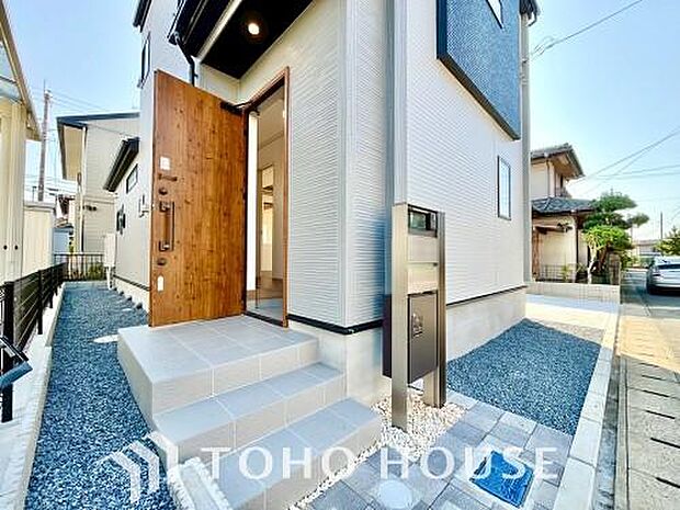 清潔感が溢れ、訪れる者すべてを「安らぎ」と「充実」で包み込みます。