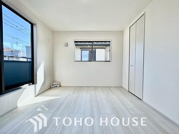 暖色系の照明は、心理的にも落ち着きを得られやすいそうです。