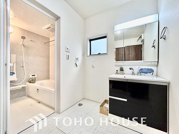 平日の朝であっても、落ち着きとくつろぎを感じられる。時間に余裕とゆとりを持たせます。