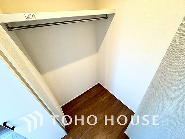 たっぷりと荷物が入るよう、ウォークインクローゼットを完備いたしました。