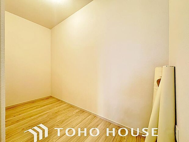 たっぷりと荷物が入るよう、ウォークインクローゼットを完備いたしました。