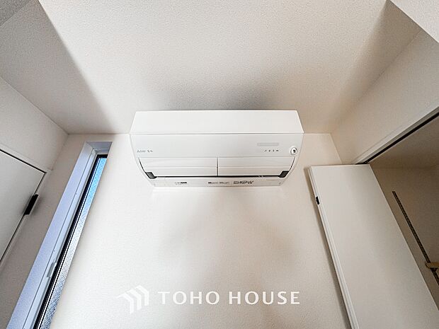 エアコン設置済み。設置工事などの初期費用がカットできるのは嬉しいですね。