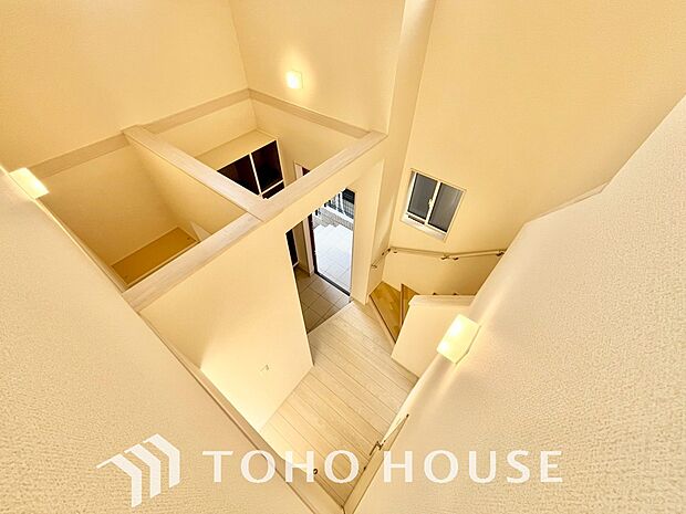 この場所には「希望」と「優越」で包み込んでくれる「特別」な空間があります。