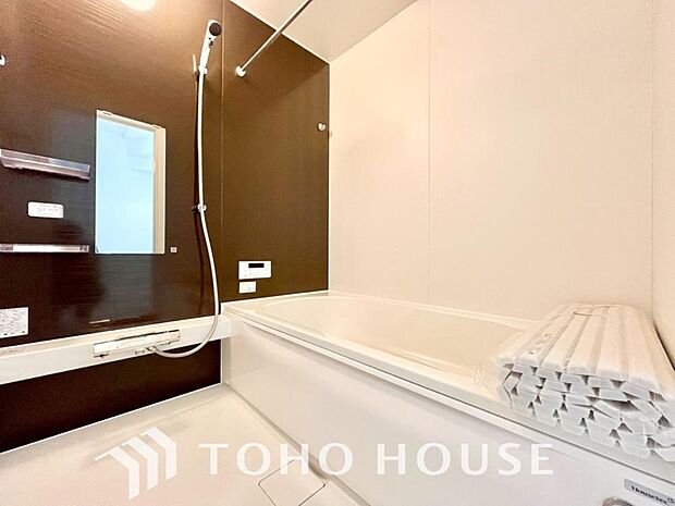 心地よいバスタイムを演出する浴室はゆとりあるサイズを採用。