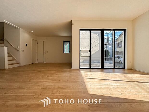 家は、ただ生活する場ではなく、笑顔の毎日、安らぎの日々のために、暮らしを愉しく、快適にする場所。