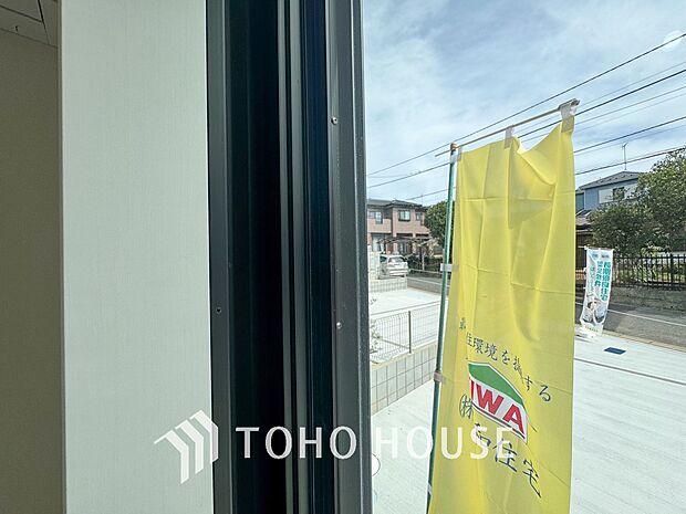 複層ガラスは結露を抑えたり、遮音にも効果を発揮します。