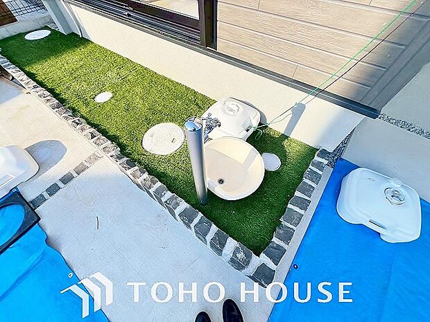 お庭への水やりはもちろん、大切なお車の洗車や高圧洗浄機を用いたお家のお手入れにも活用できます。