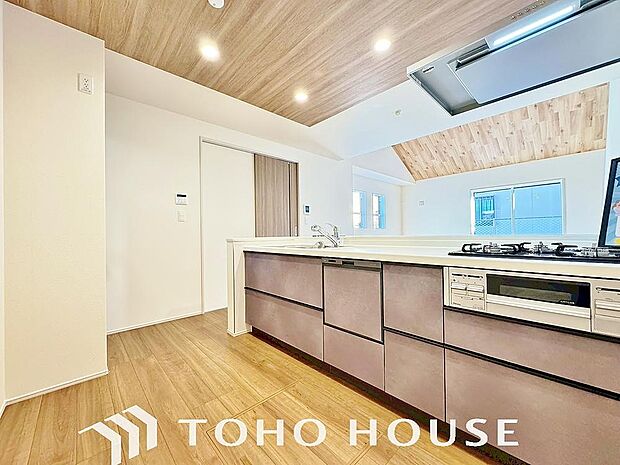 広々としたキッチンスペースで作業ができると、毎日のお料理も楽しくできそうですね。