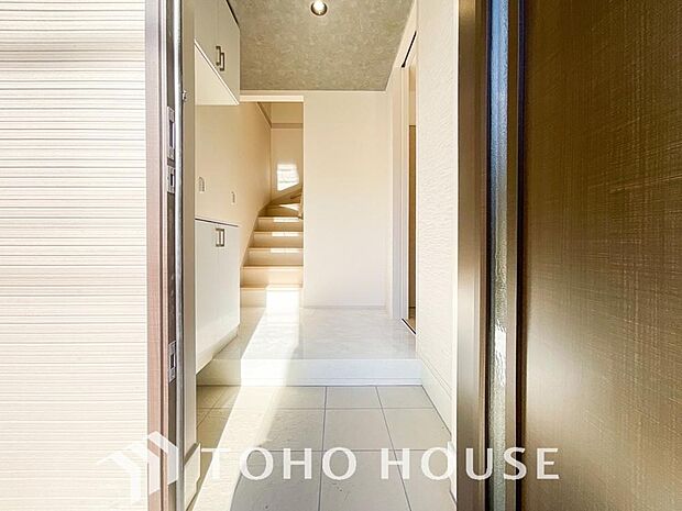 清潔感が溢れ、訪れる者すべてを「安らぎ」と「充実」で包み込みます。