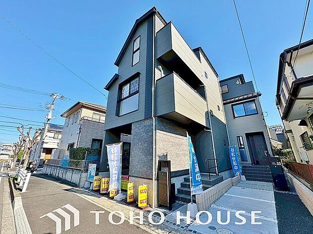 建物の居住性に拘った邸宅は「落ち着き」と「安らぎ」と「快適」を実現してくれます。