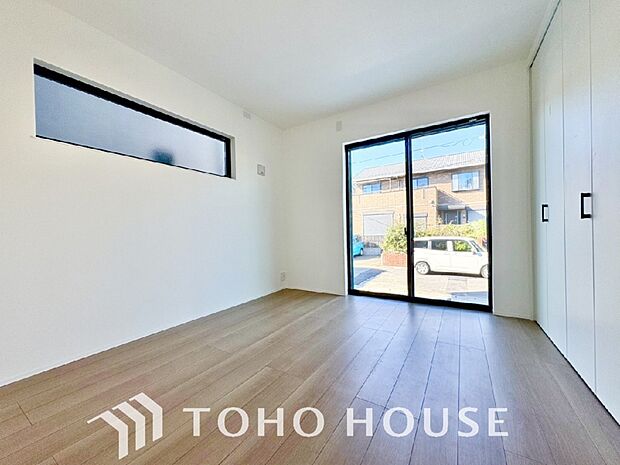 心と体をゆったりと安らげる主寝室。寝室のゆとりが大きい分だけ、暮らしの安らぎは深まります。