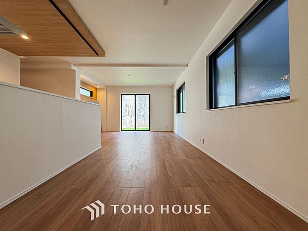 家は、ただ生活する場ではなく、笑顔の毎日、安らぎの日々のために、暮らしを愉しく、快適にする場所。