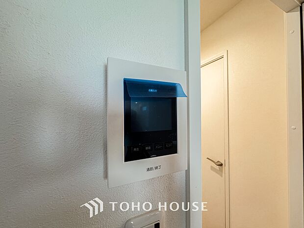 見える安心をカタチにしました。誰が来てもわかる様にモニター付きインターホンを設置。