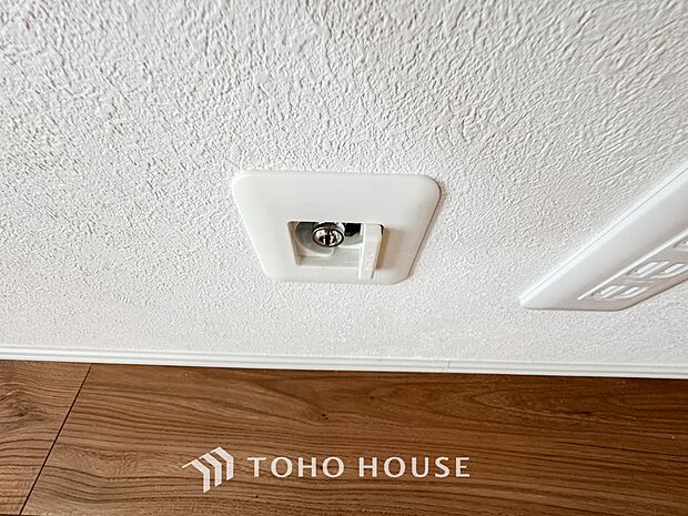 ガスコック。冬の時期に使うガスファンヒーター等を利用する際に重宝します。