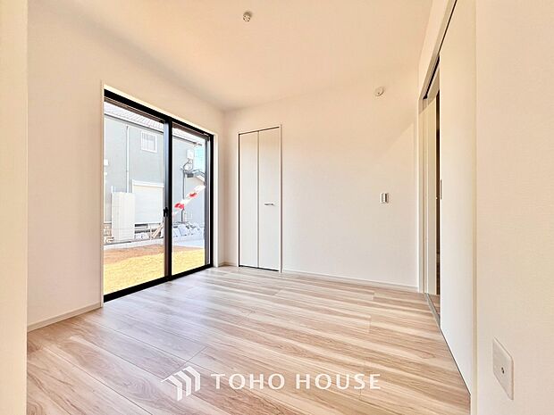 実際に生活する側に立って設計した工夫が要所要所に感じられるキメ細やかさがこの邸の魅力の一つです。