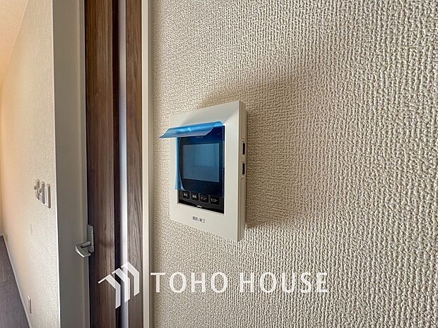 見える安心をカタチにしました。誰が来てもわかる様にモニター付きインターホンを設置。