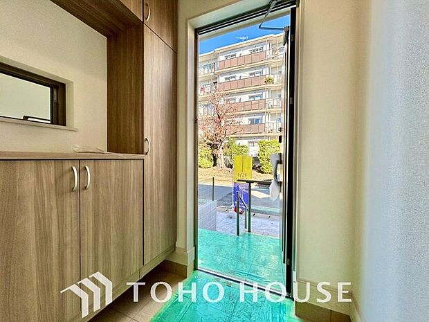 清潔感が溢れ、訪れる者すべてを「安らぎ」と「充実」で包み込みます。